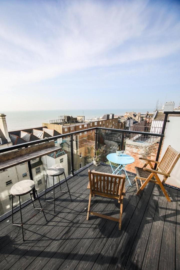 Ferienwohnung The Sunrise Penthouse Hastings Exterior foto